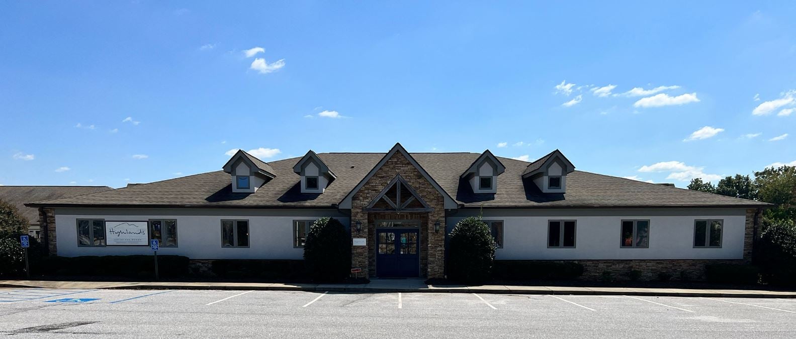 105 Halton Village Circle 105 Halton Village Circle Office Space